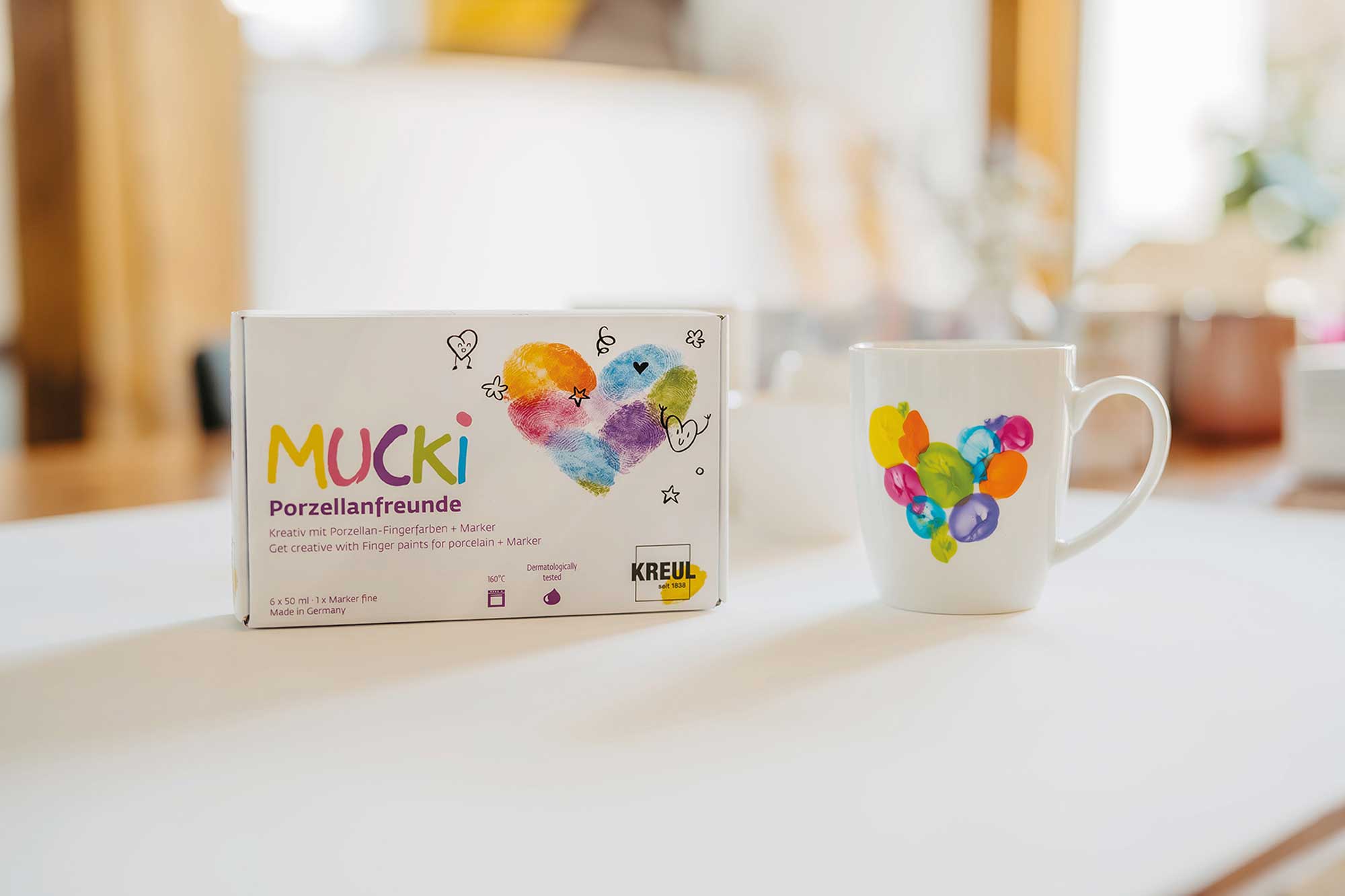 MUCKI Porzellanfreunde Set mit Porzellan-Fingerfarben + Marker