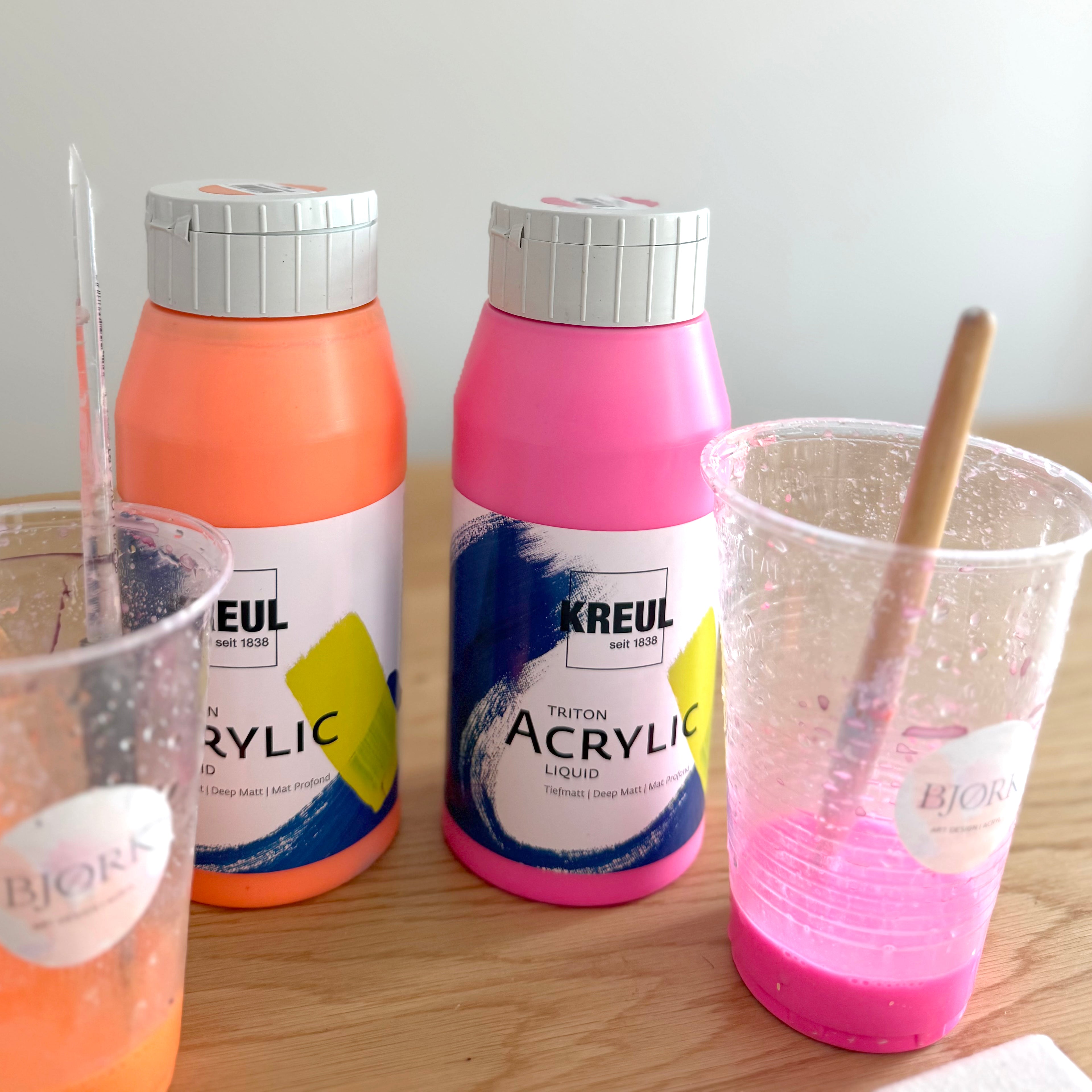 LIMITED EDITION: KREUL Triton Acrylic Liquid x @artbybjoerk - 6 Favorite Colors